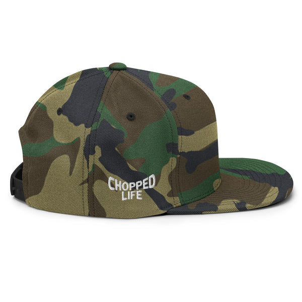 Skull and Limbs - Snapback Flat Brim Hat, Camo